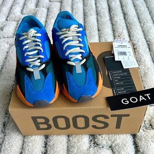 ❌SOLD❌ Yeezy Boost 700 'Bright Blue'